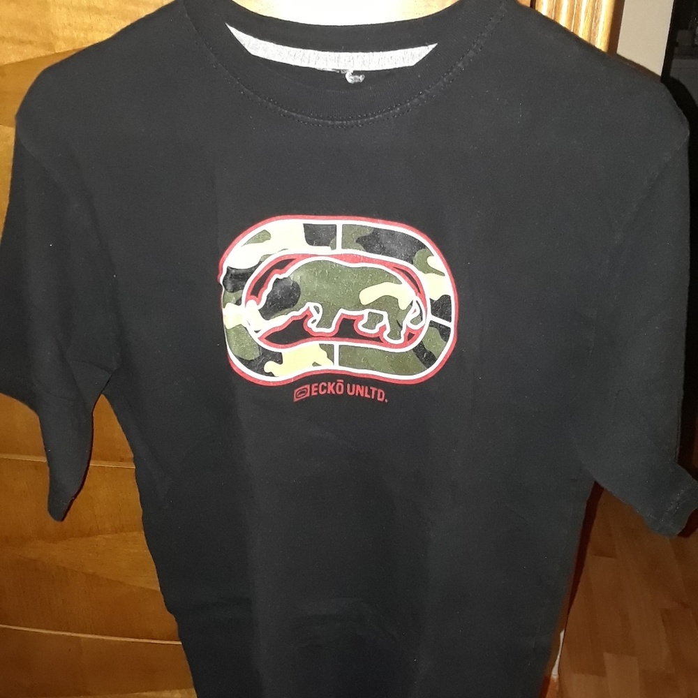 Ecko t shirt